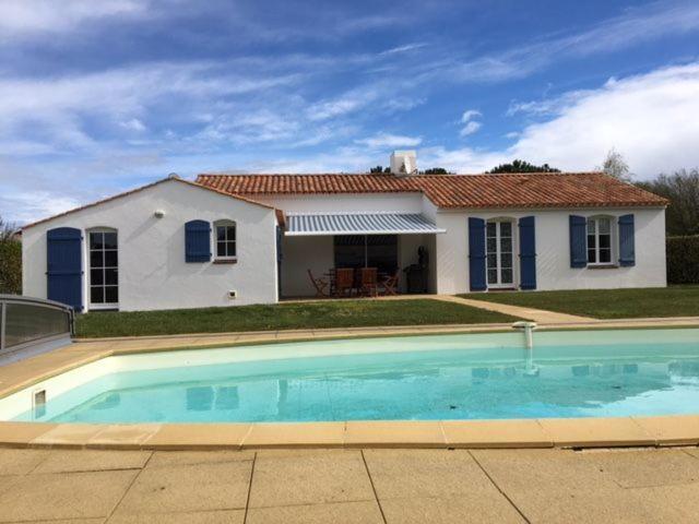 Gite Avec Piscine Privative L'Aiguillon-sur-Vie Екстер'єр фото